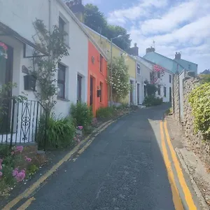 Fishermen's With Log Burner, 2 Bathrooms & Sea Views From Garden Terraces The Mumbles